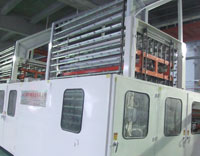 金紅葉公司無芯生產(chǎn)線生產(chǎn)現(xiàn)場 金紅葉公司無芯生產(chǎn)線生產(chǎn)現(xiàn)場